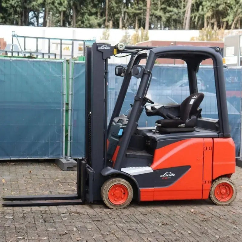 CARRETILLA ELEVADORA Linde E16PH-02 ELECTRICA 1600kg (2014) DE OCASION Grupo Dila